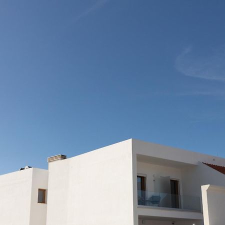 Blank - Alojamento Local Santo Estevao  Exterior foto